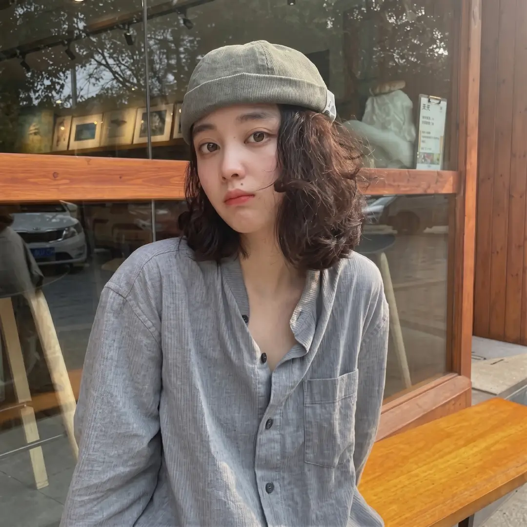 Brimless Docker Beanie Hat for Men and Women image 2